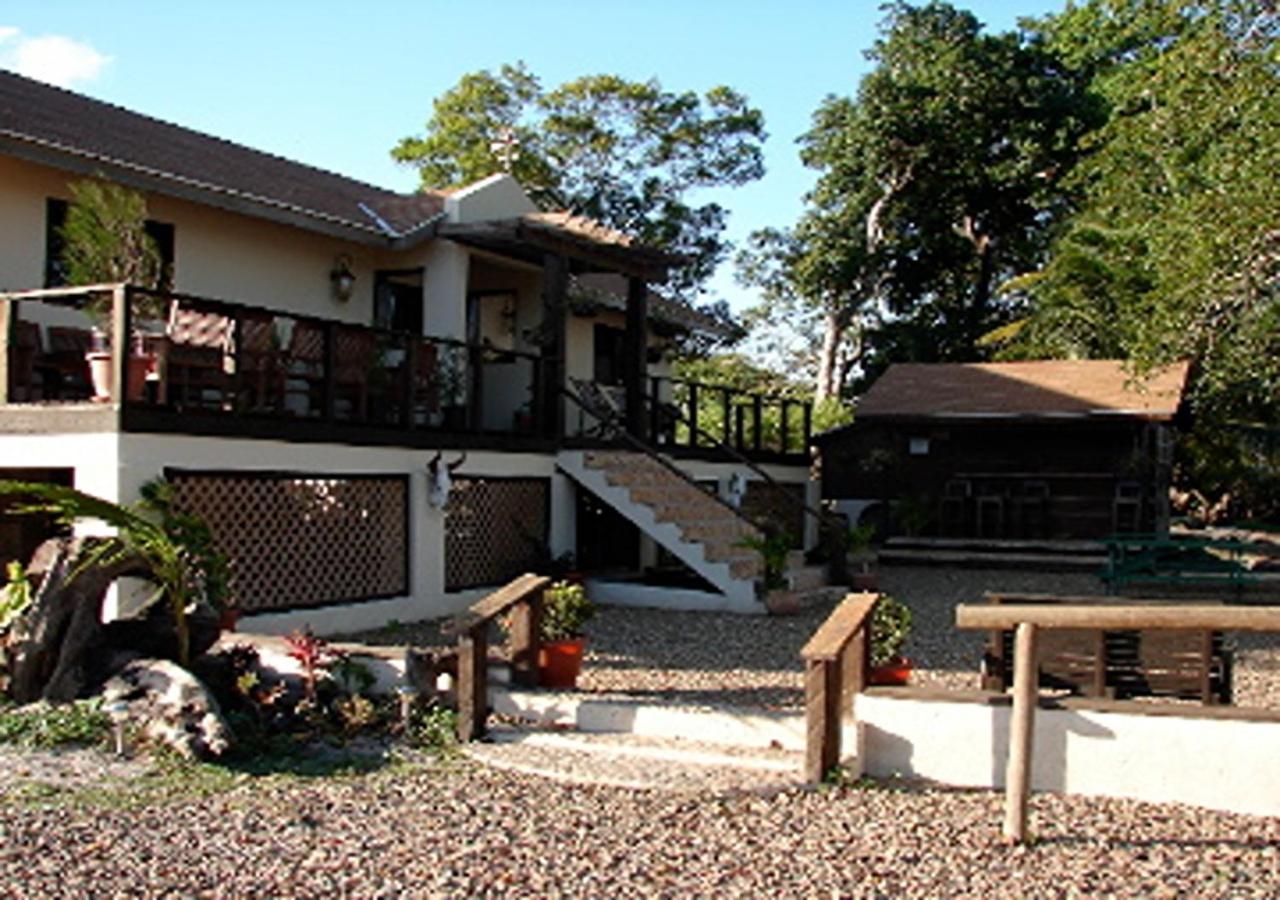 Crooкed Tree Lodge Belize Crooked Tree Kültér fotó